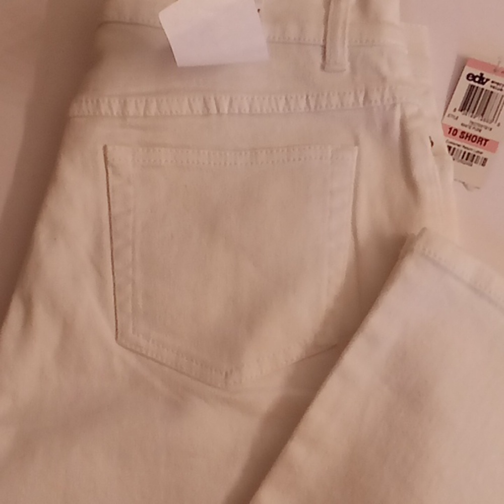 NEW Style&Co. Jeans Travel Beachy Party Size 10 Short White Color B6 - Picture 3 of 12